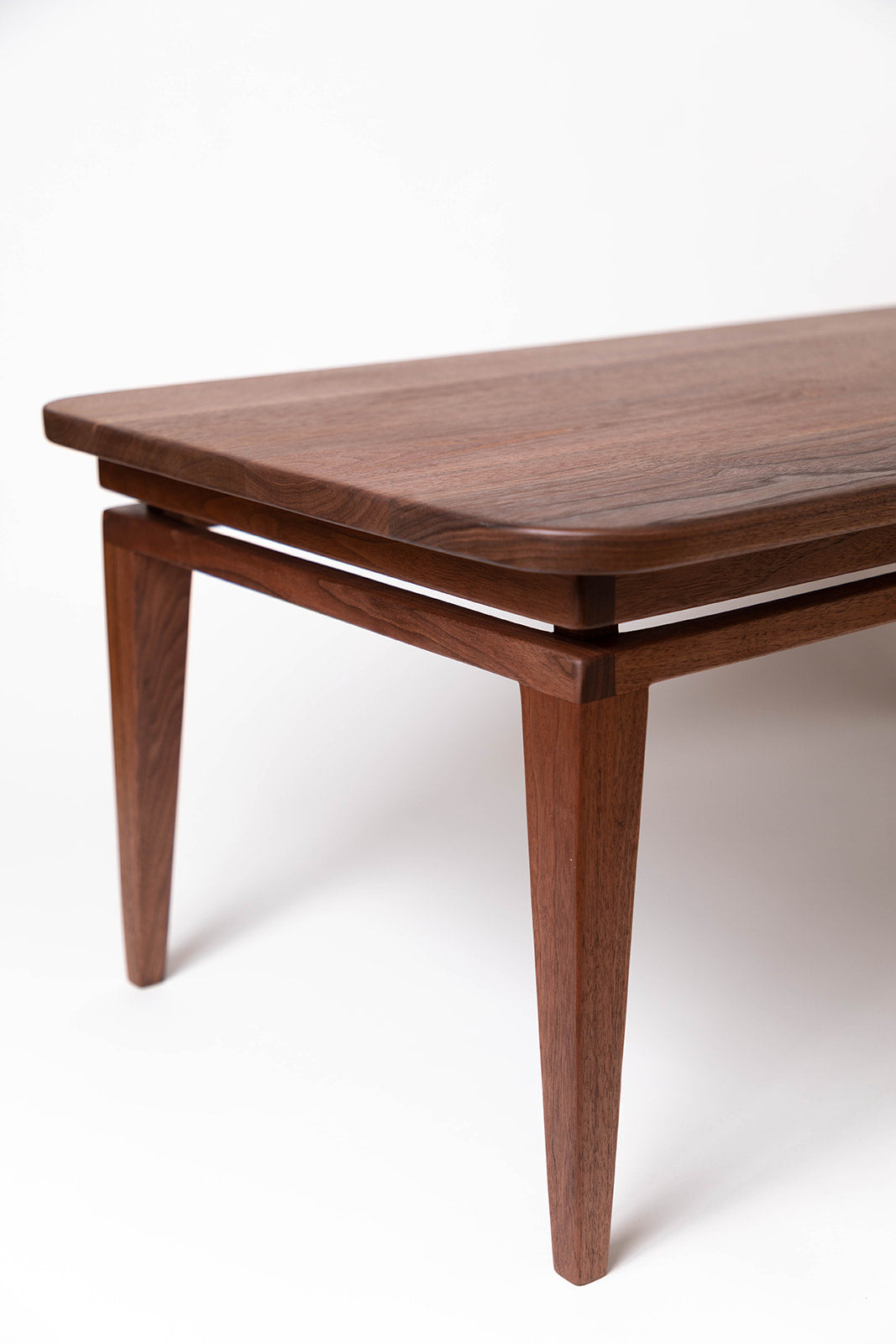 Visaeti Coffee Table