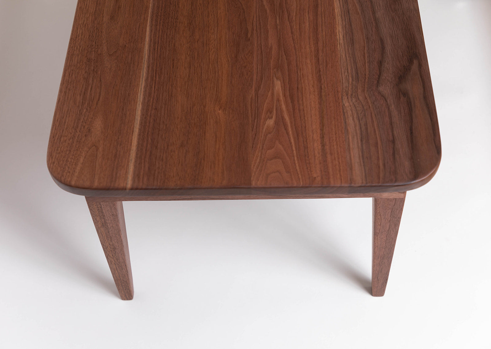 Visaeti Coffee Table