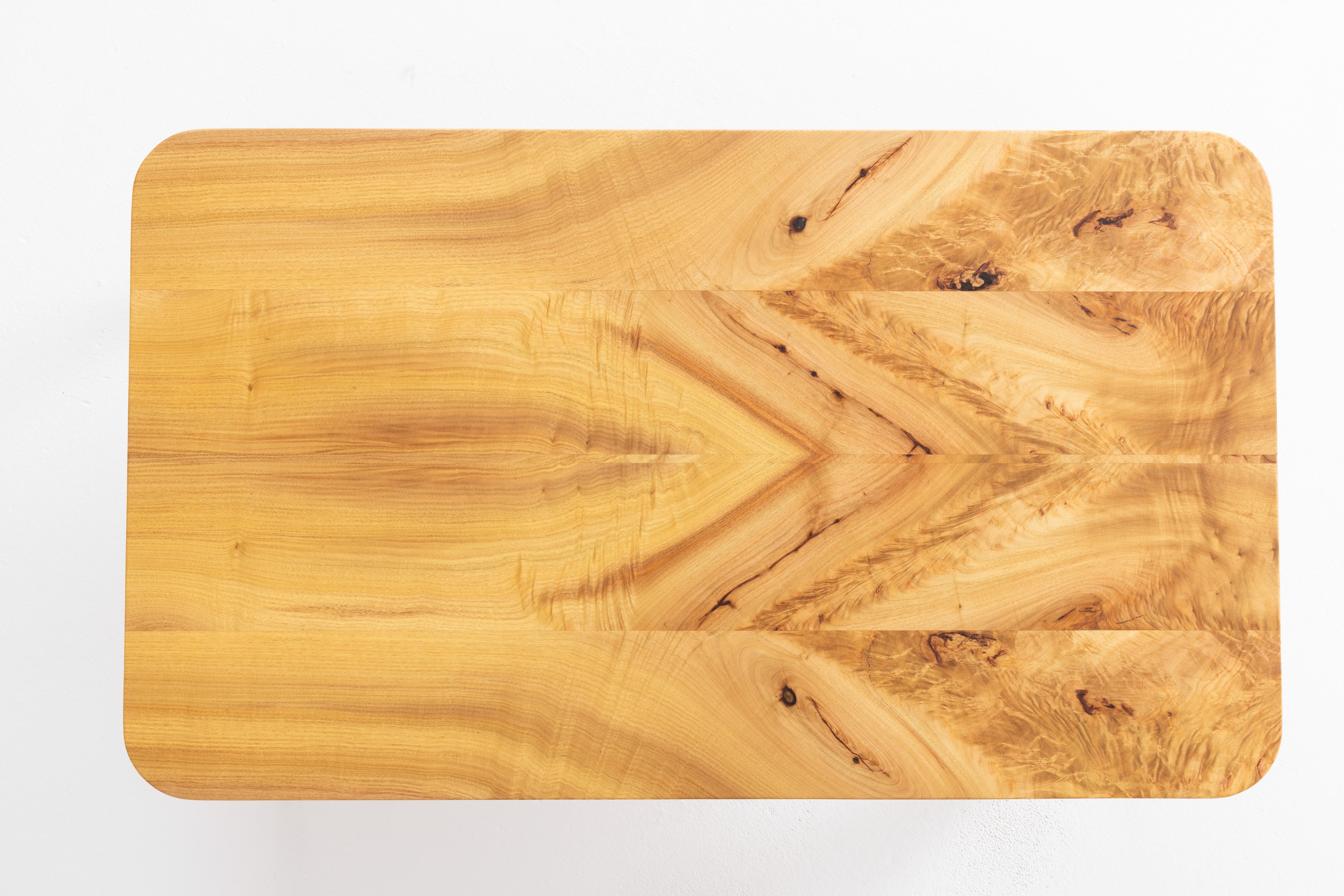 Visaeti Coffee Table